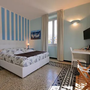Amar , Levanto Italia