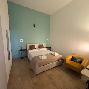 N Amuri A Due Passi Del Mare , Aci Castello Italia